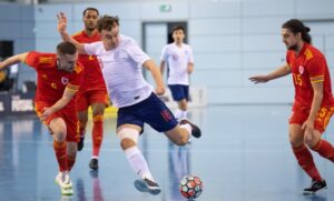 Bóng đá Futsal là gì? 1 trận đấu có bao nhiêu hiệp?